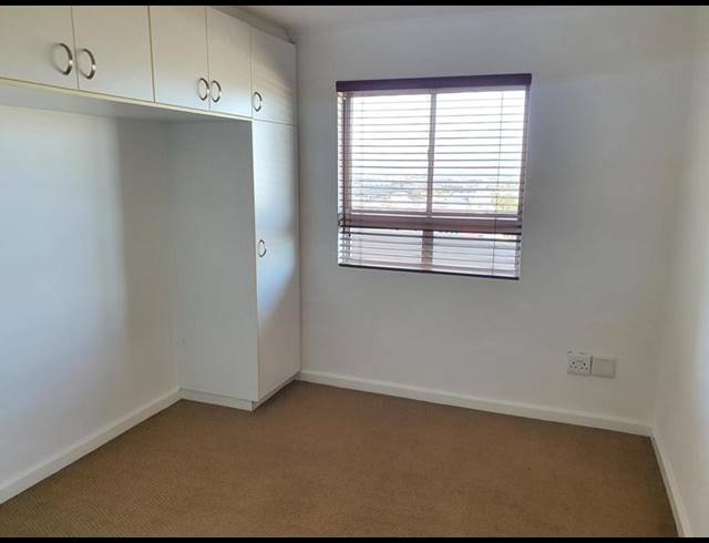 1 BEDROOM PROPERTY TO RENT IN SALT RIVER